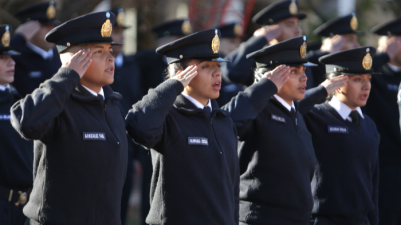 Mendoza: Inscripciones y becas para nuevos aspirantes a la Policía